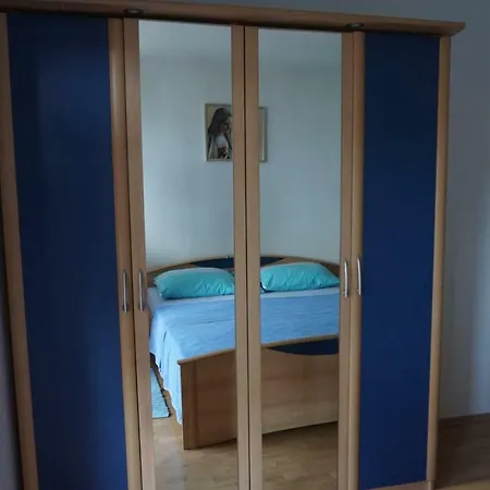 Nessy * Baška Voda